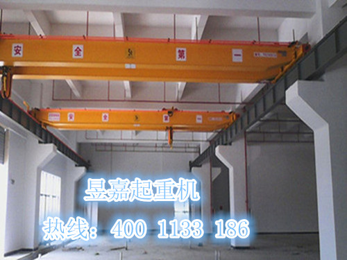 昱嘉起重機(jī)??風(fēng)吹日曬都不怕