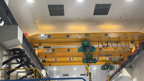 起重機(jī)的安全防護(hù)