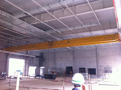 電動雙梁橋式起重機LH3t 電動雙梁橋式起重機LH3t